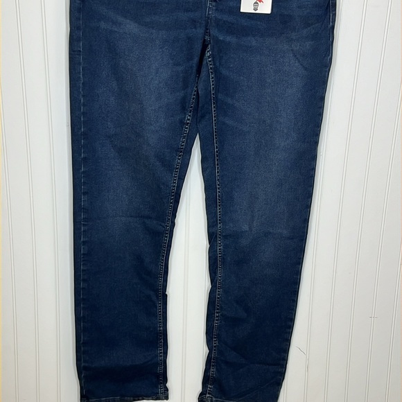 the Perfect Jean NYC Athletic Fit Size 35X36 New - Picture 3 of 15